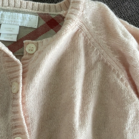 Burberry 100% Cashmere Baby Pink Cardigan (READ DESCRIPTION) - Picture 6 of 8